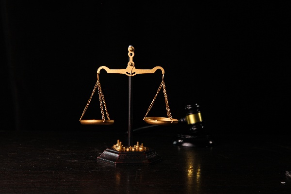 合同满三年后不给续签怎么办 补偿标准是什么