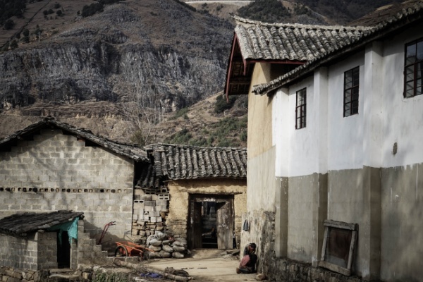 城镇户口能继承农村宅基地吗 有哪些条件限制