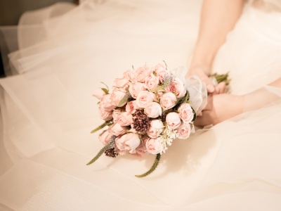 不领结婚证可以给孩子上户口吗 抚养权归谁