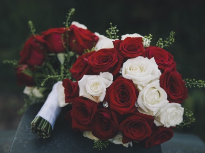 在国外没离婚国内能跟另一个人领结婚证吗 有什么后果