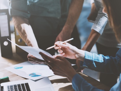 劳动合同续签一般签几年 会修改合同条款吗