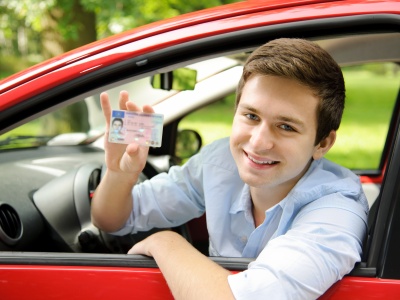 临时身份证怎么办理 当场能拿吗