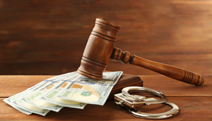 嫁妆属于夫妻共同财产吗 离婚可以带走吗