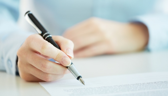 欠物业费有什么严重后果 会被罚款或拘留吗