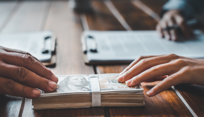 夫妻一方签署保证合同有效吗 如果无效应该怎么处理