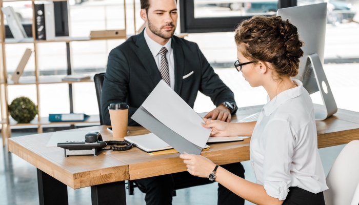 空白合同上签字有效吗 有什么风险
