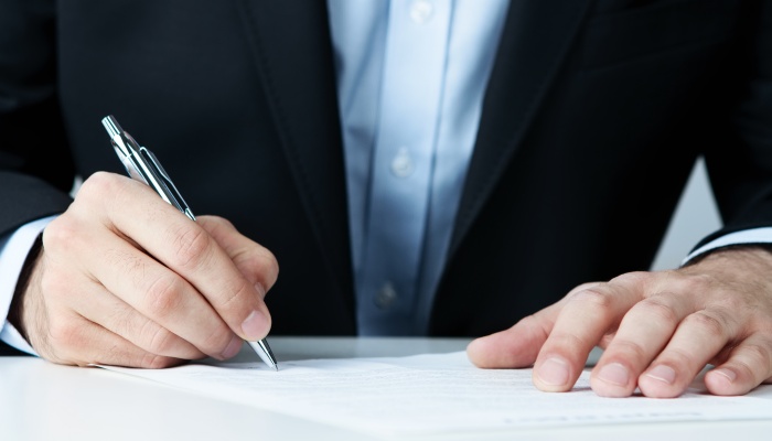 合同纠纷起诉有效期多久 一审被驳回怎么办