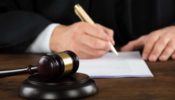 拍战斗机照片发朋友圈犯法吗 判定的标准是什么