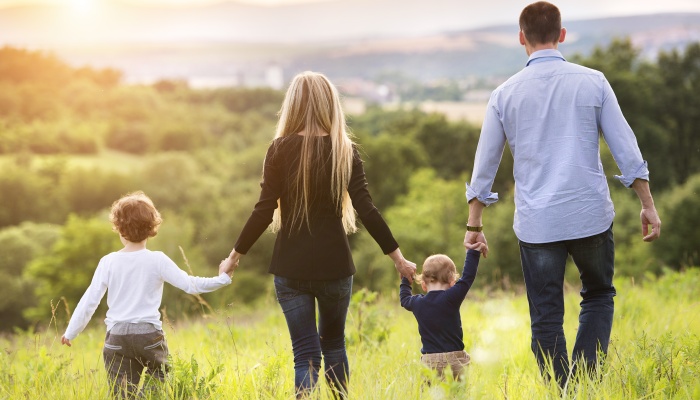 协议离婚后孩子抚养权还能变更吗 对方不同意怎么办