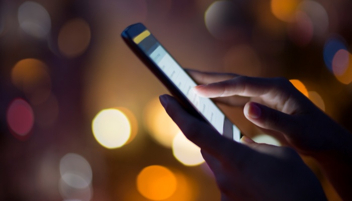 用别人照片网恋犯法吗 如何合法使用他人照片