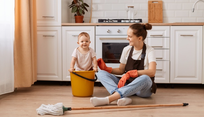 送养人需要具备哪些条件 违法送养会坐牢吗