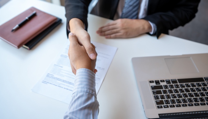 解除合同后如何计算代通知金 是否包括奖金和津贴