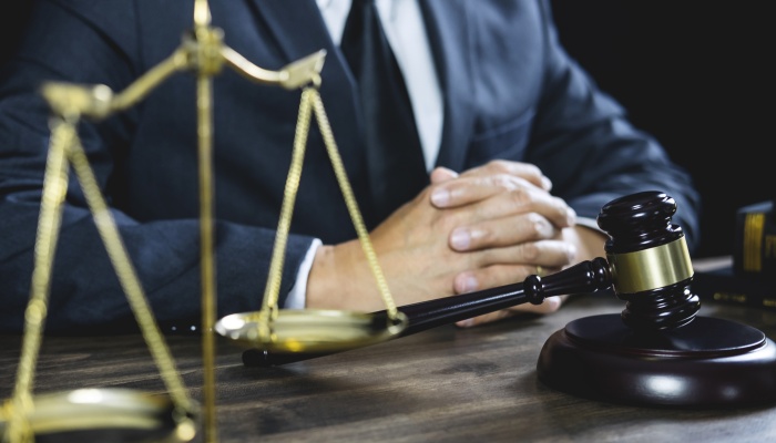 债务纠纷起诉费用由谁承担