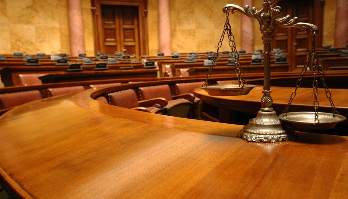 起诉欠钱判决后怎么撤销